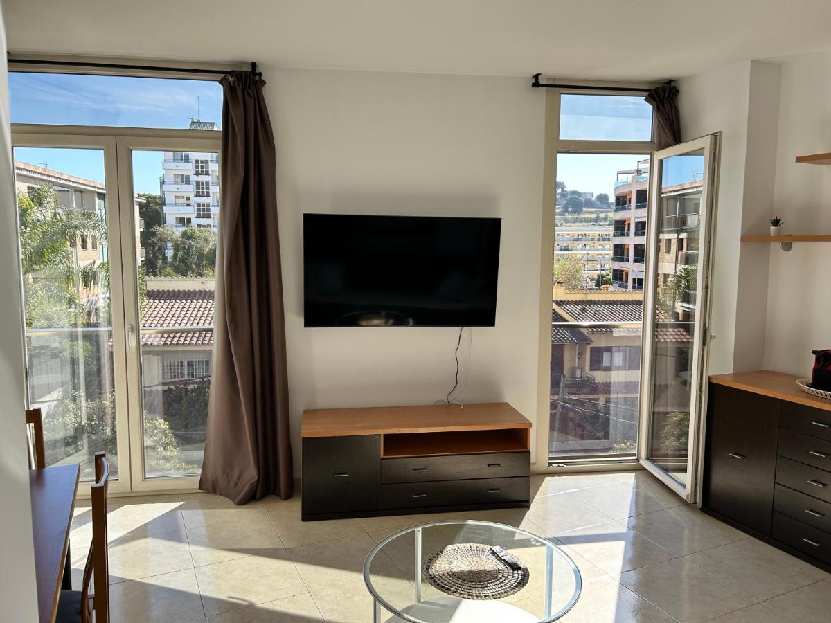 Apartaments Superiors Mtb Only Couples Lloret de Mar Eksteriør billede