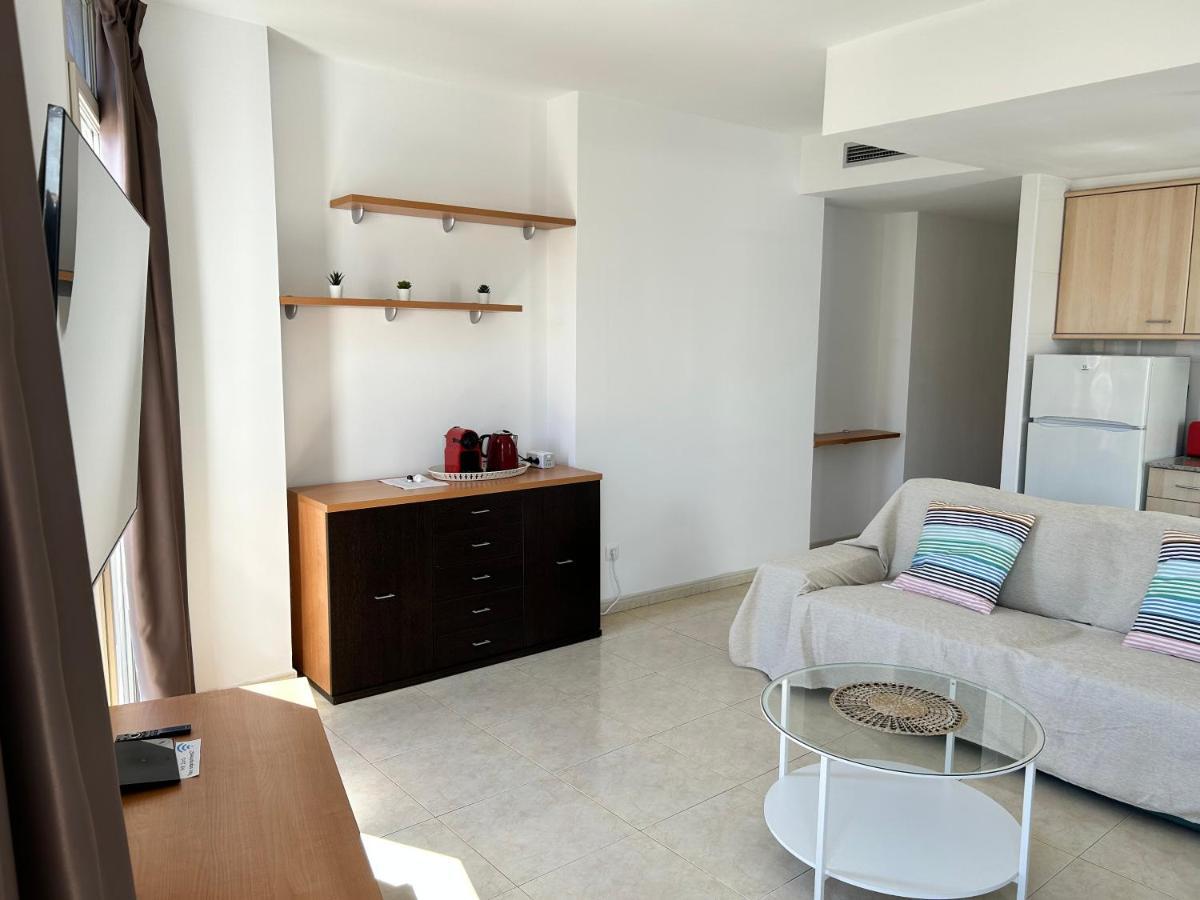 Apartaments Superiors Mtb Only Couples Lloret de Mar Eksteriør billede