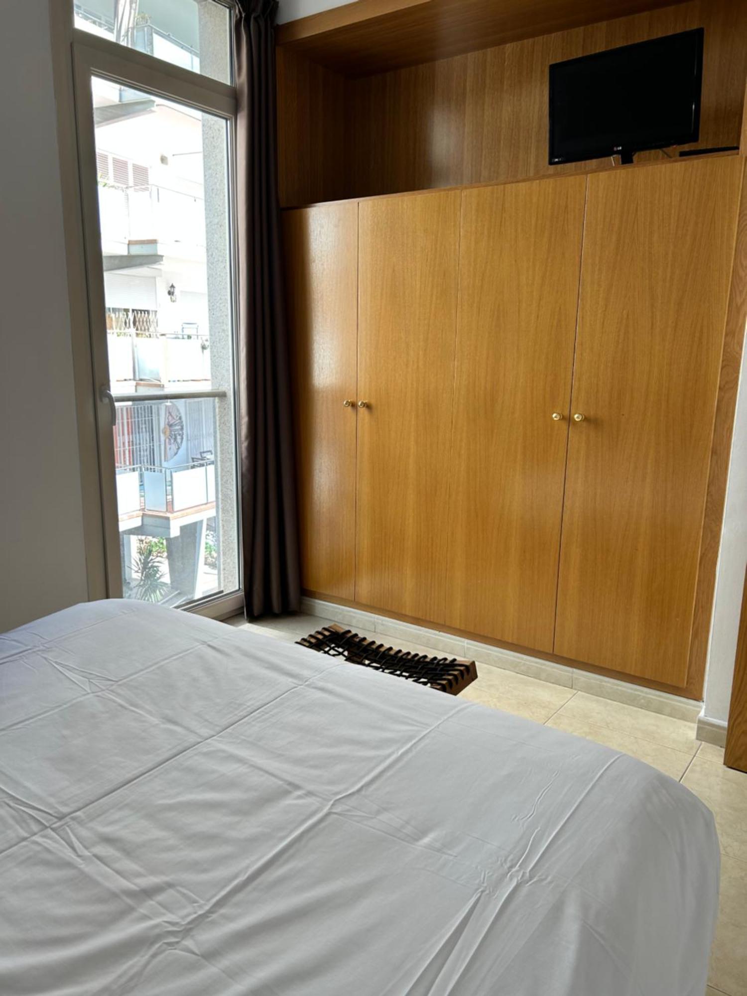 Apartaments Superiors Mtb Only Couples Lloret de Mar Eksteriør billede