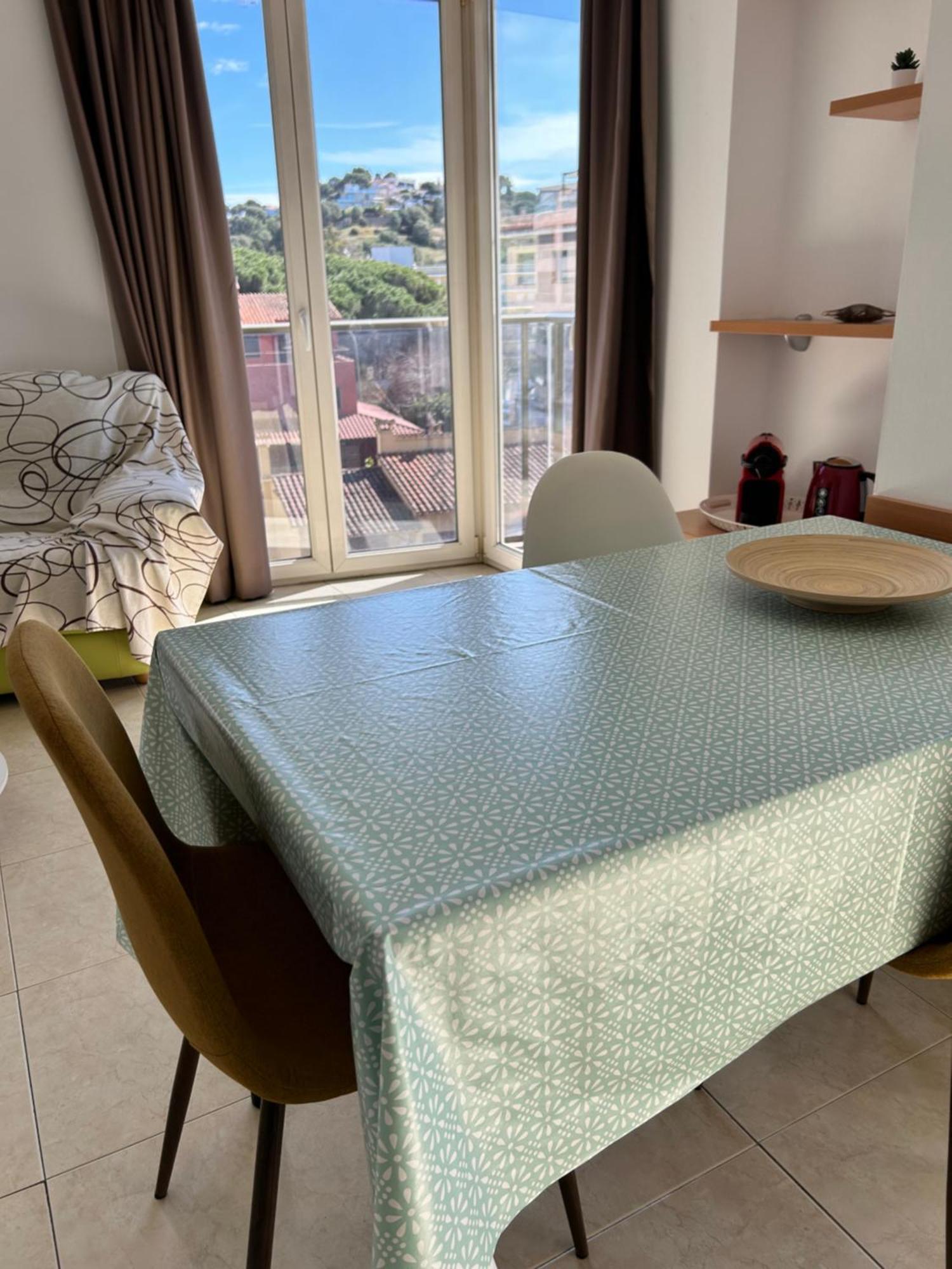 Apartaments Superiors Mtb Only Couples Lloret de Mar Eksteriør billede