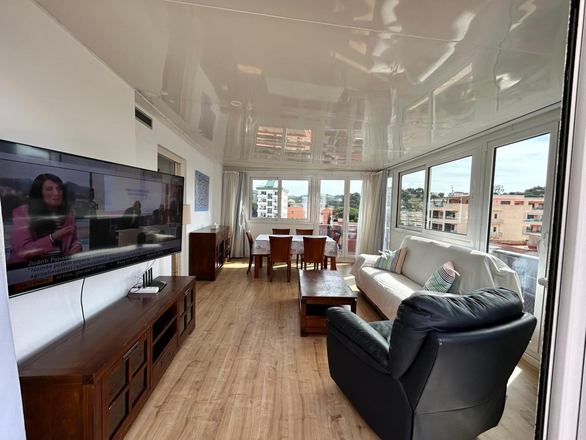 Apartaments Superiors Mtb Only Couples Lloret de Mar Eksteriør billede